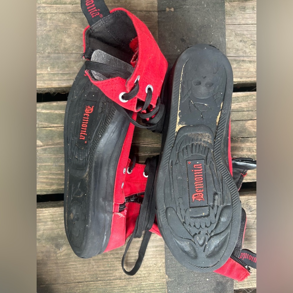 Demonia red black canvas rubber jungle punk boots PRELOVED vegan combat unisex - Picture 5 of 6